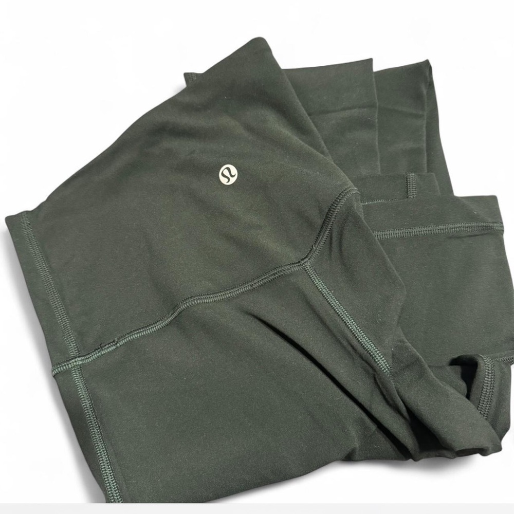 Lululemon Dark Green Yoga Pants 💚💚💚